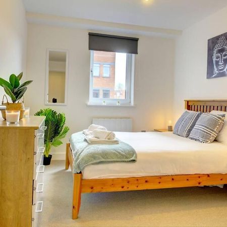 Modern & Stylish 2Br Apartment - Queens House Coventry Exterior foto