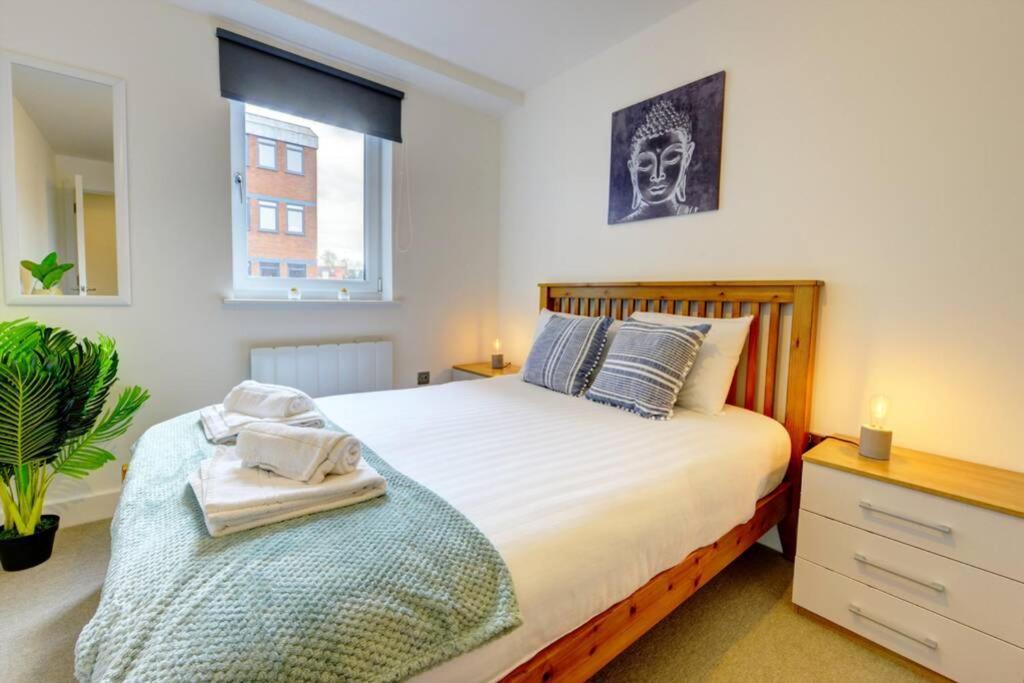 Modern & Stylish 2Br Apartment - Queens House Coventry Exterior foto